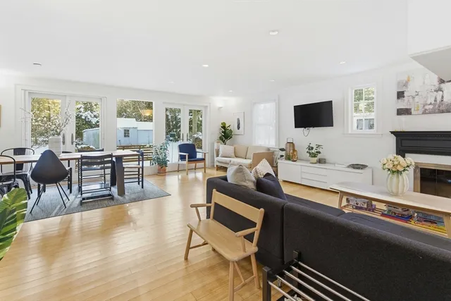 $1,650,000 | 4 Myrna Road, Lexington, MA 02420