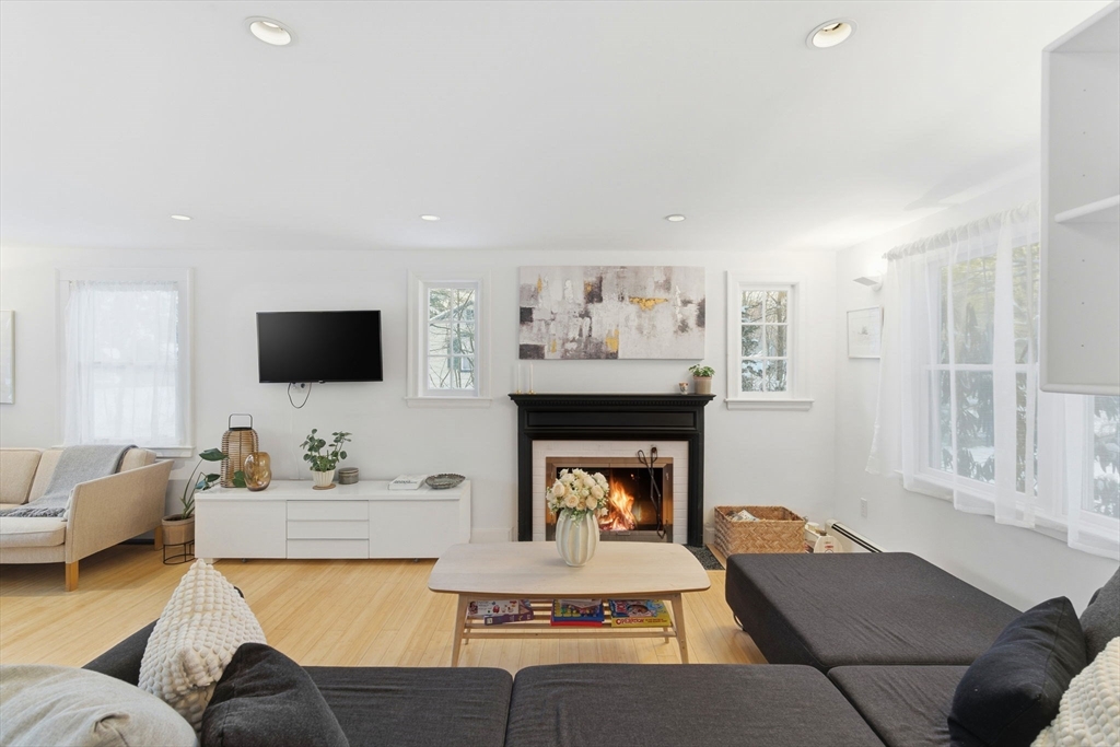 4 Myrna Road Lexington, MA 02420 - Photo 4 of 35