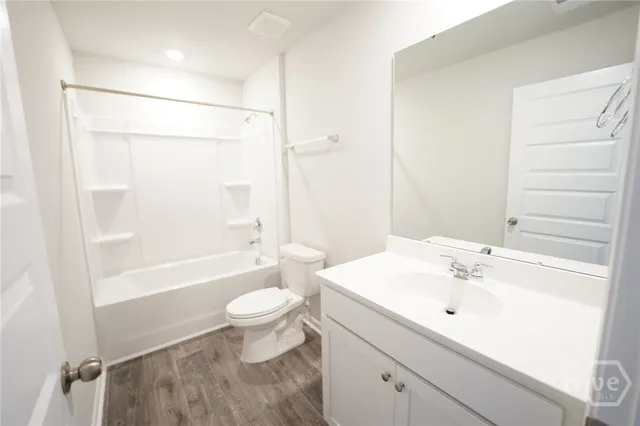 $2,550 | 154 Bottlebrush Drive, Bloomingdale, GA 31302