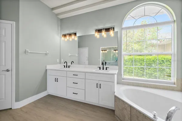 $675,000 | 1029 Stone Lake Drive, Ormond Beach, FL 32174