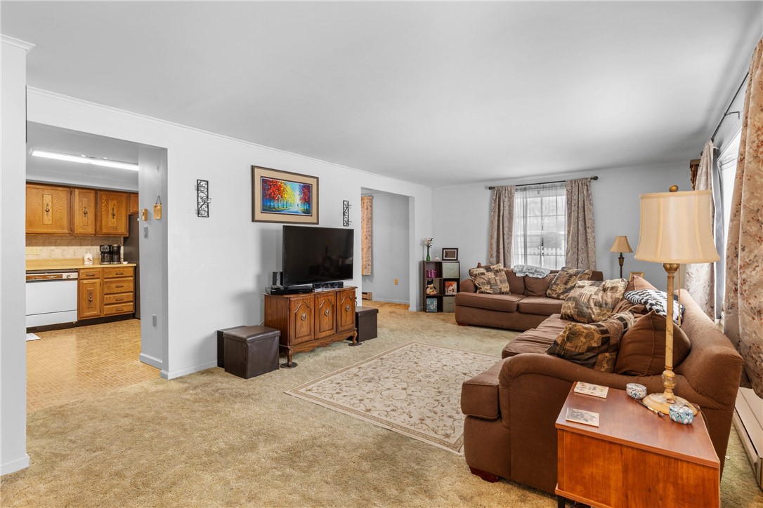 2 Wayside Drive Penfield, NY 14625 - Photo 3 of 28