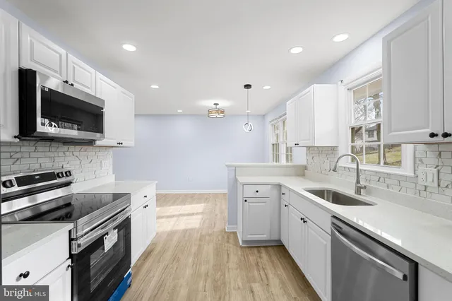 $585,000 | 721 Fairway Drive, Annapolis, MD 21409