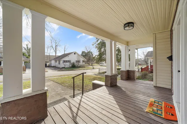 $319,900 | 2503 Jefferson Avenue, Knoxville, TN 37914