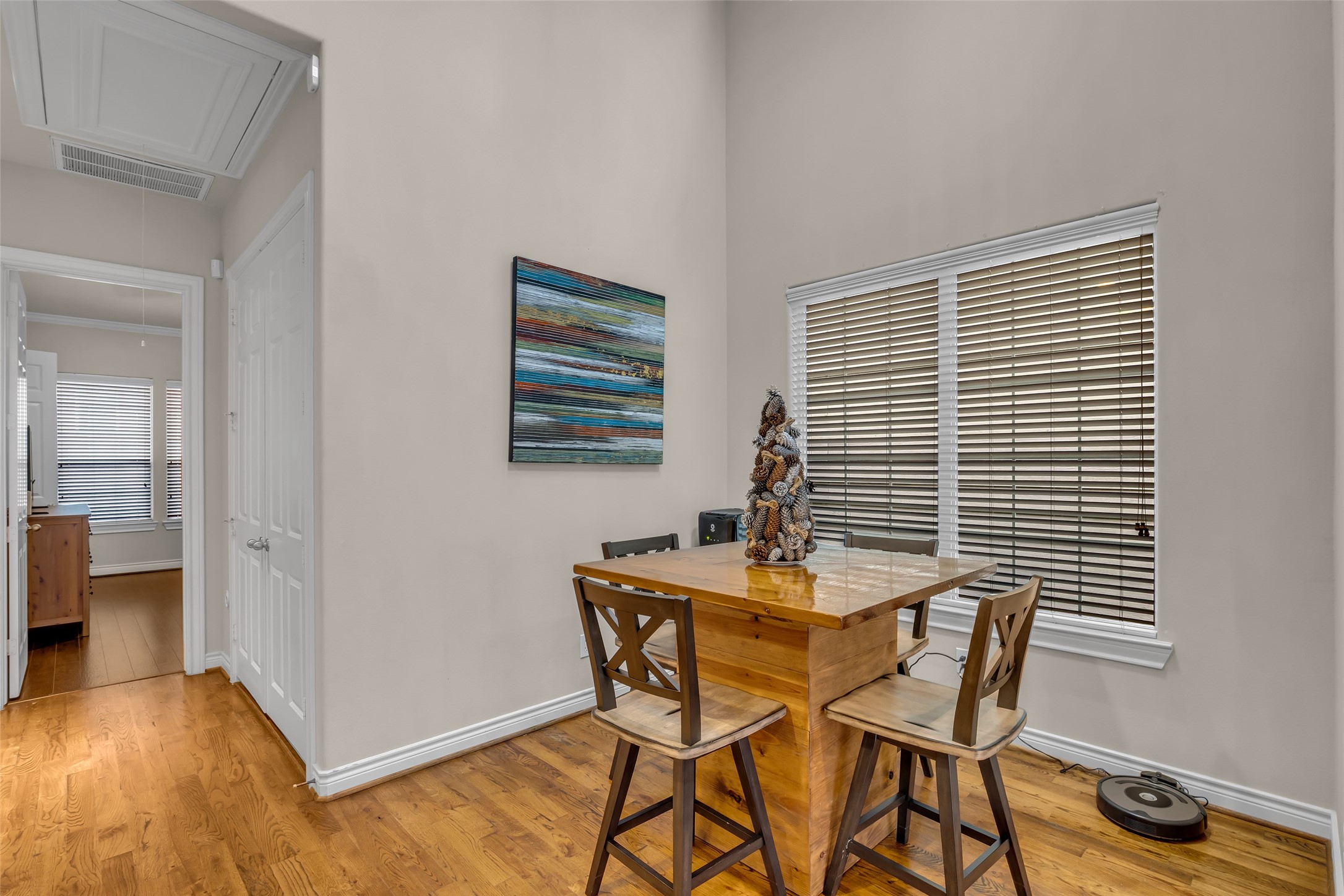 2835 Clinton Drive Houston, TX 77020 - Photo 11 of 27