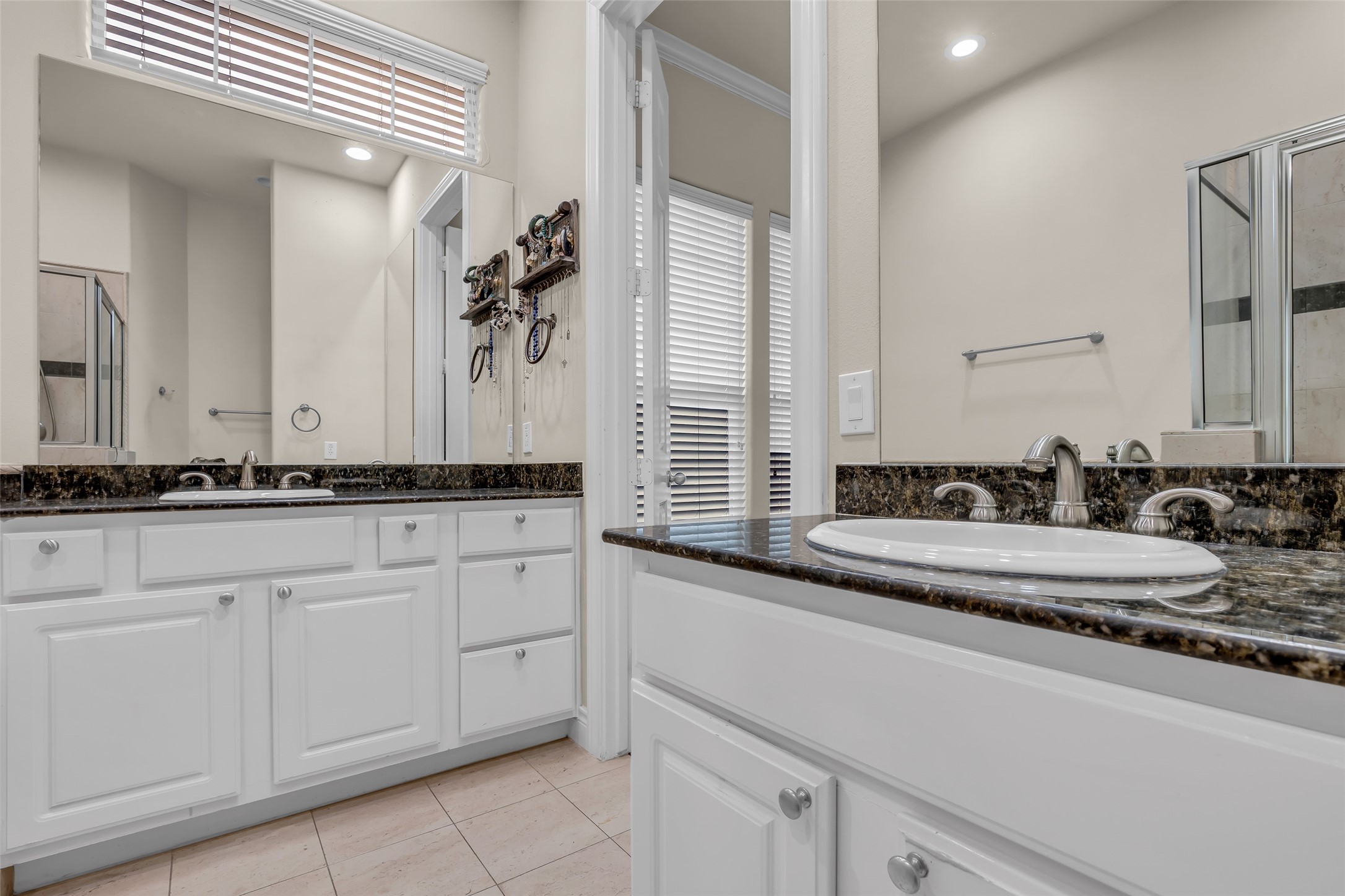 2835 Clinton Drive Houston, TX 77020 - Photo 18 of 27