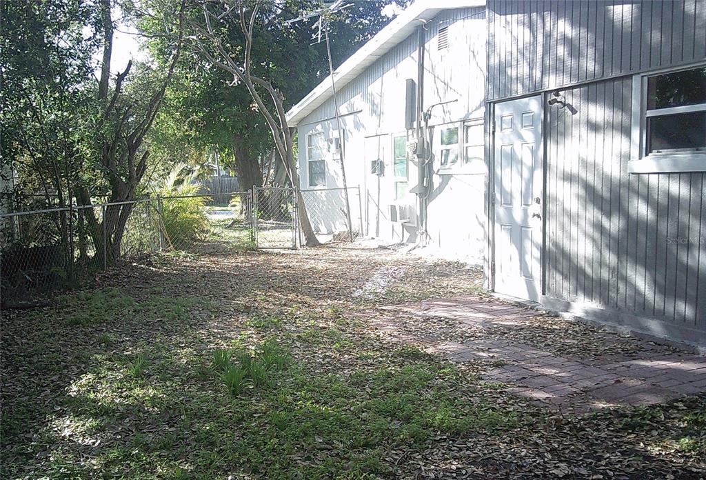 1060 65th Street South St. Petersburg, FL 33707 - Photo 20 of 20