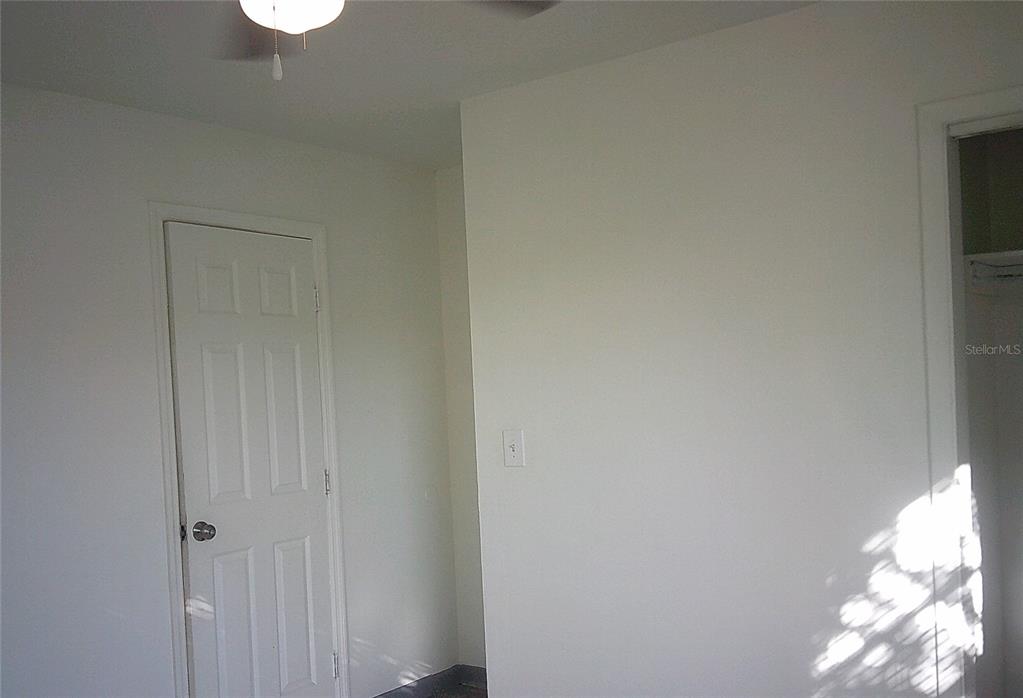 1060 65th Street South St. Petersburg, FL 33707 - Photo 9 of 20