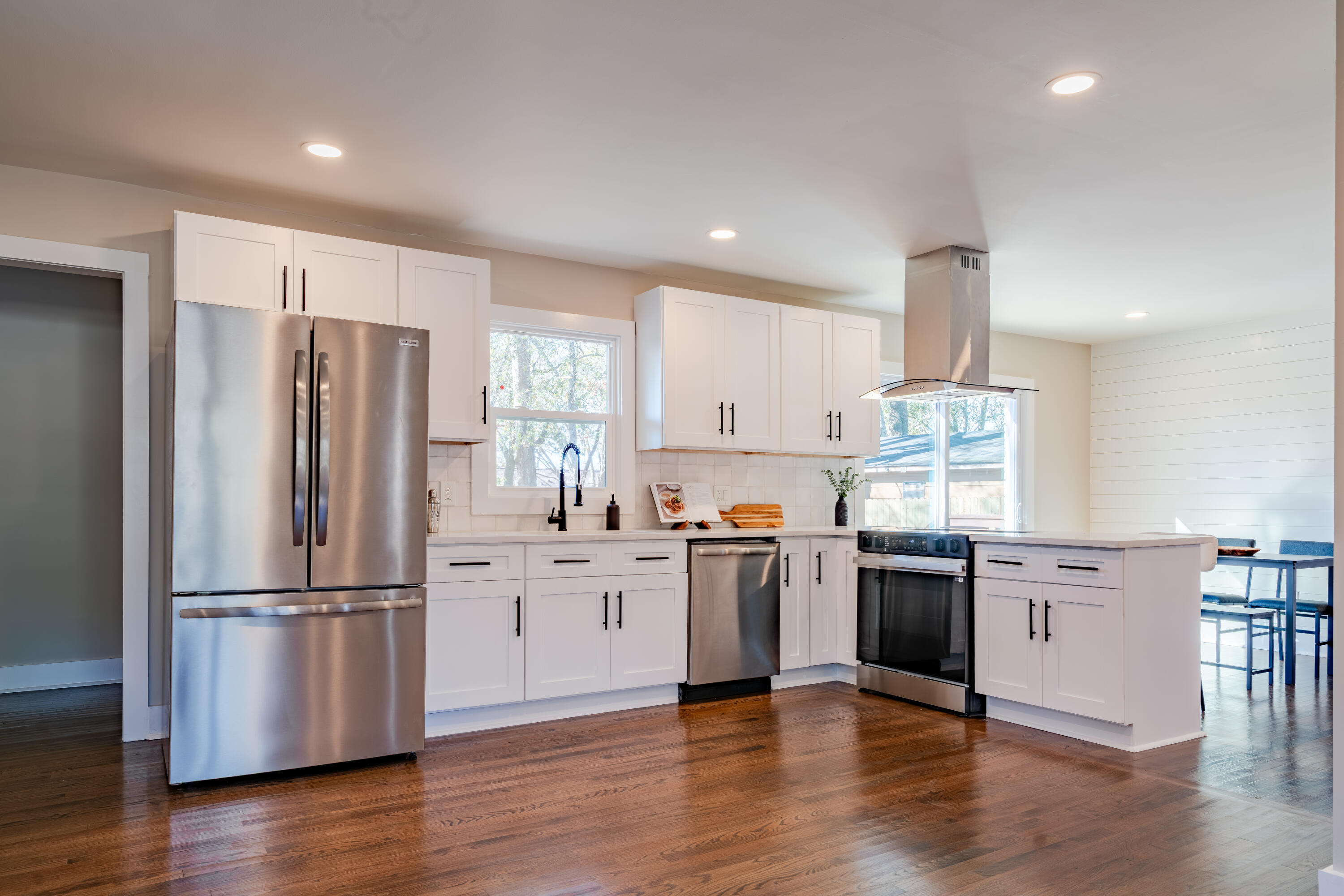 7643 Hillandale Road North Charleston, SC 29420 - Photo 3 of 20 DSC08092-HDR