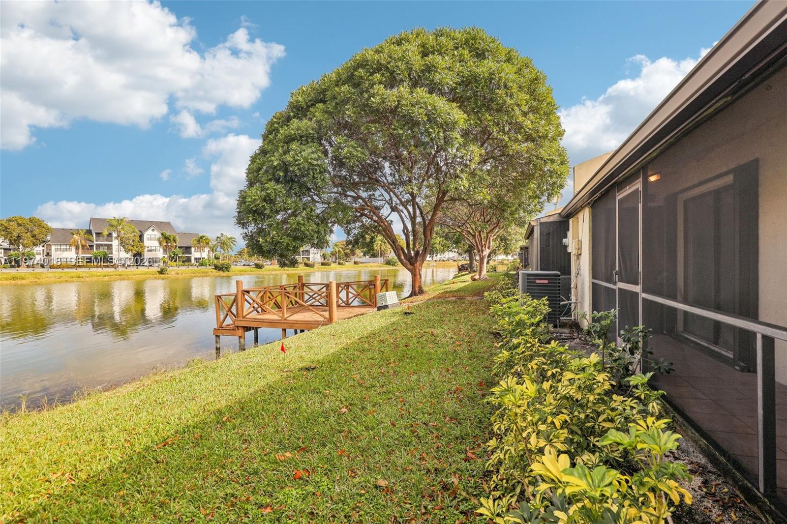 653 Banks Road Margate, FL 33063 - Photo 39 of 41 Gallery Image 39