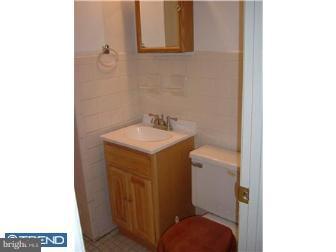 9504 Fordham Road Philadelphia, PA 19114 - Photo 7 of 12 Unit #2