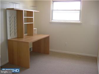 9504 Fordham Road Philadelphia, PA 19114 - Photo 8 of 12 Unit #2