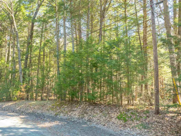 $95,000 | 0 Morrill Bend, Quechee, VT 05059