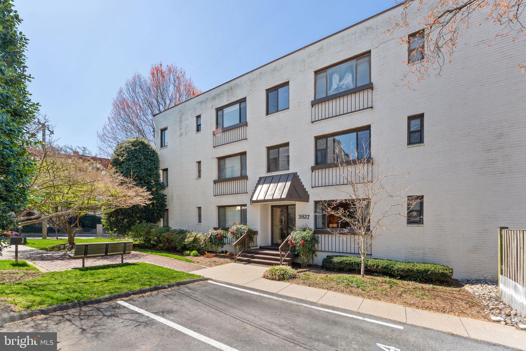 3827 Davis Place Northwest, Unit 5 Washington, DC 20007 - Photo 29 of 31