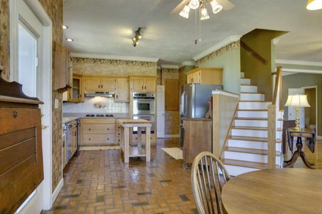 3473 Chicken Road Lebanon, TN 37090 - Photo 8 of 23 a room with furniture and wooden floor