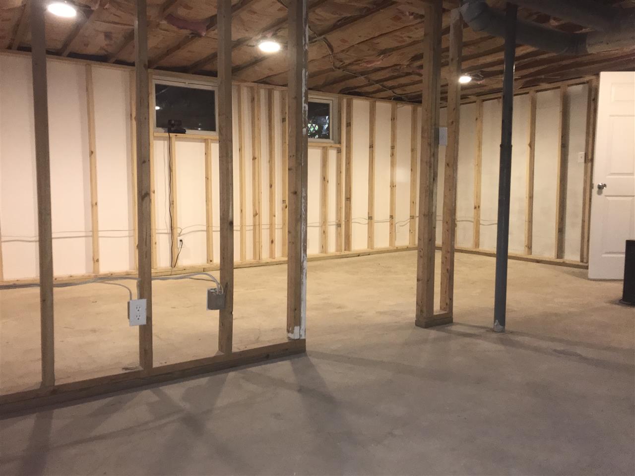 8779 West State Road Bloomington, IN 47403 - Photo 18 of 18