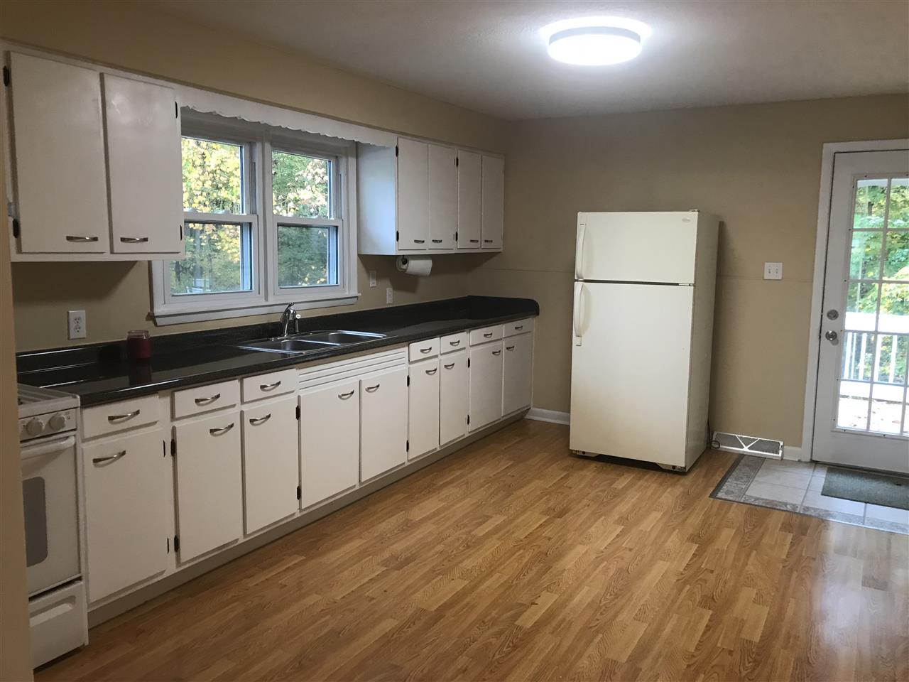 8779 West State Road Bloomington, IN 47403 - Photo 9 of 18