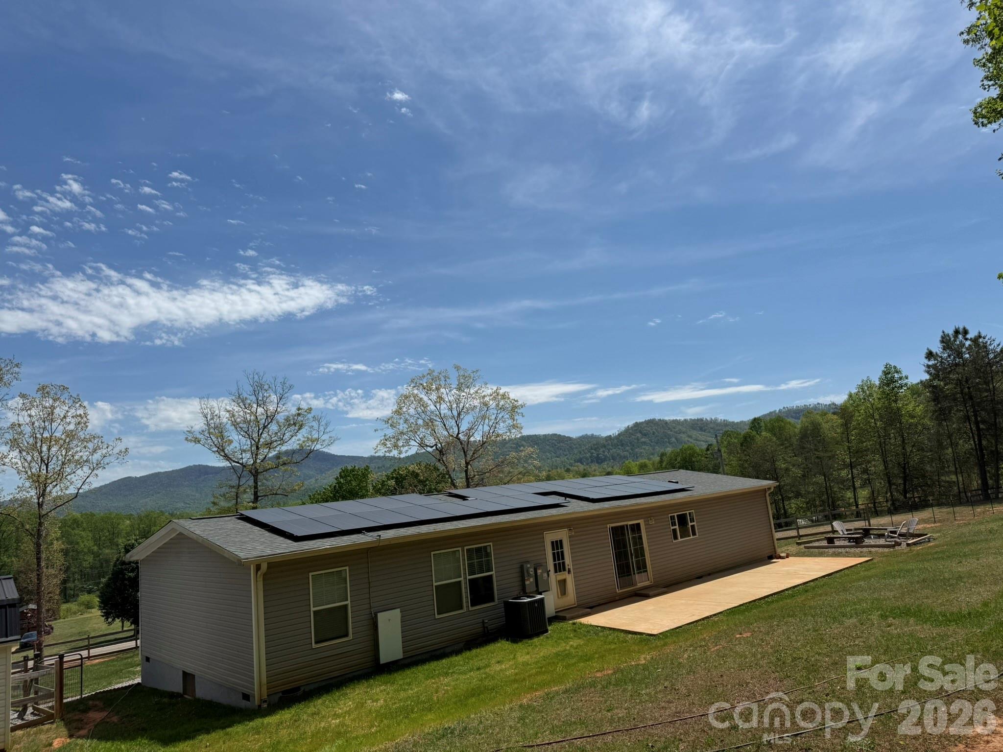288 Walker Road Nebo, NC 28761 - Photo 18 of 18 a balcony with an ocean view