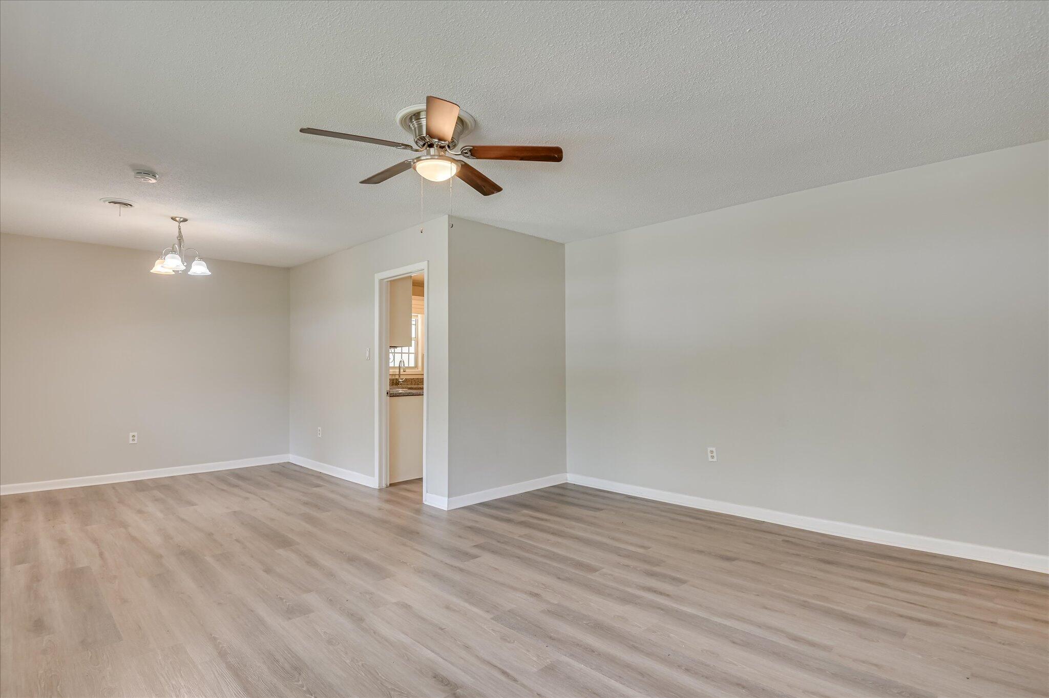 3003 Roxbury Court Augusta, GA 30906 - Photo 8 of 36 08-108