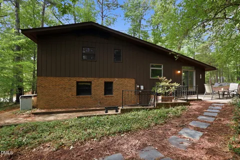 $510,000 | 1904 Overland Drive, Chapel Hill, NC 27517