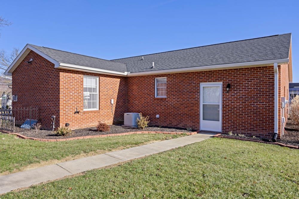 406 Three Leagues Road McGaheysville, VA 22840 - Photo 51 of 55 a front view of house with yard