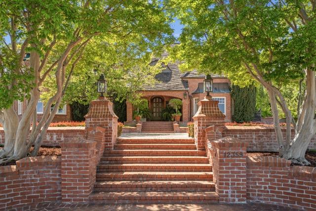 12359 Farr Ranch Road Saratoga, CA 95070 - Photo 3 of 51