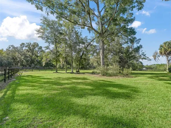 $990,000 | 9420 Northwest 125th Avenue, Ocala, FL 34482