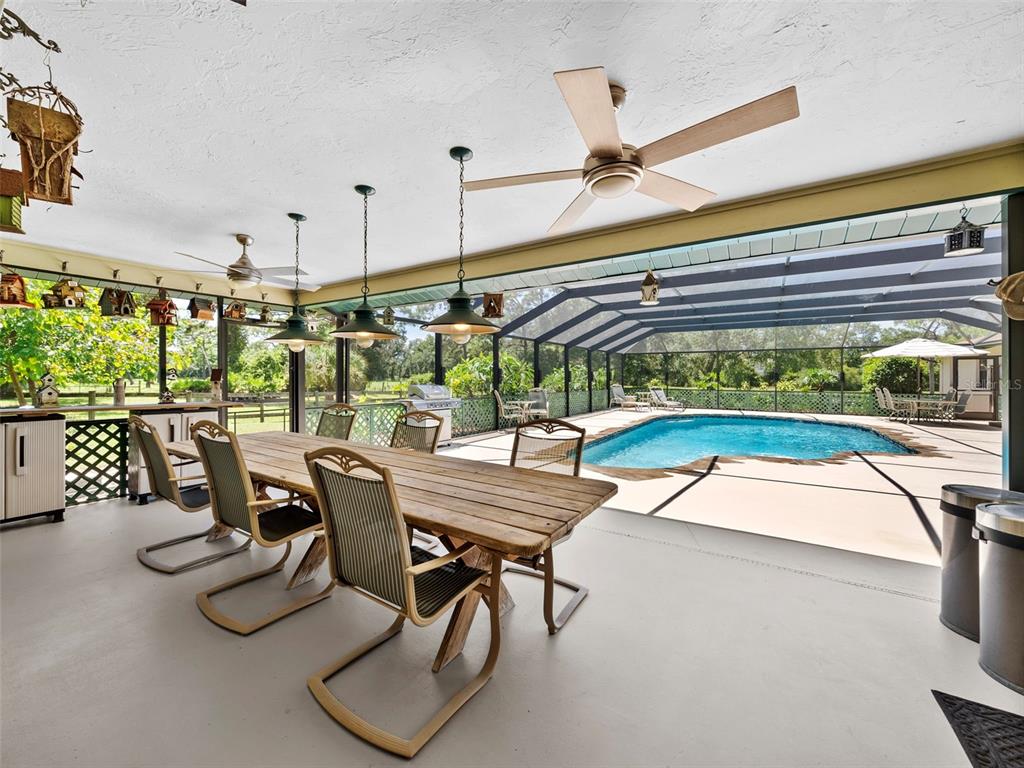 5344 Howard Creek Road Sarasota, FL 34241 - Photo 68 of 96 Gallery Image 68