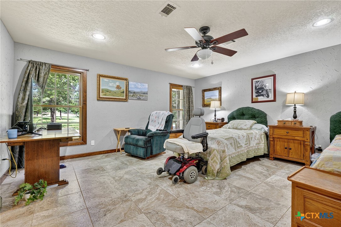 725 County Road 300 Hamilton, TX 76531 - Photo 24 of 41