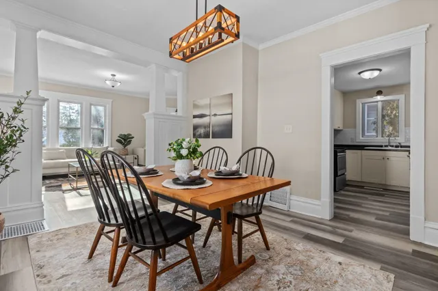 $279,000 | 204 Oneida Street, Beaver Dam, WI 53916