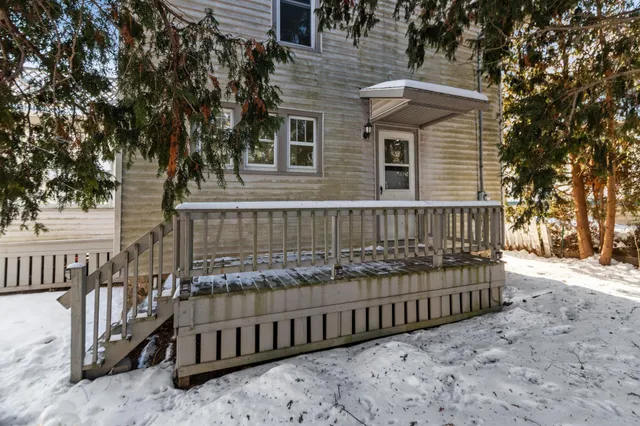 $279,000 | 204 Oneida Street, Beaver Dam, WI 53916