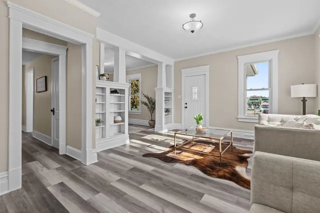 $279,000 | 204 Oneida Street, Beaver Dam, WI 53916