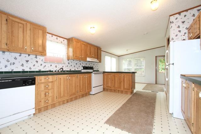387 Needmore Road Mount Juliet, TN 37122 - Photo 5 of 20 The spacious kitchen is an enjoyable place to prepare meals for friends and family.