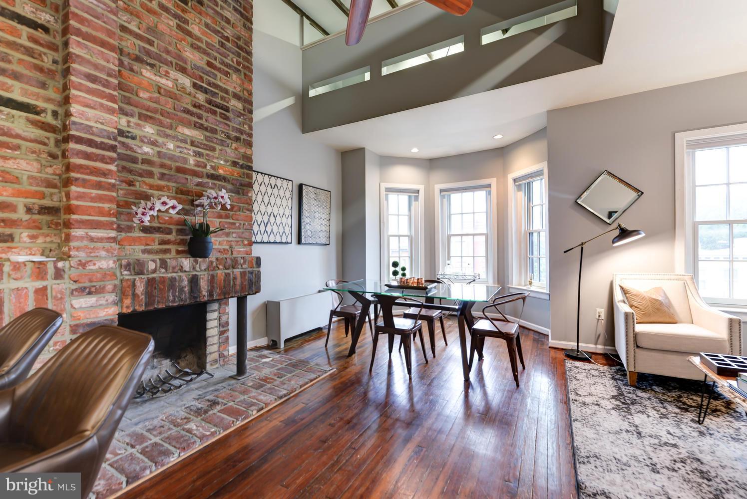 309 4th Street Southeast, Unit 6 Washington, DC 20003 - Photo 2 of 27 Family Room