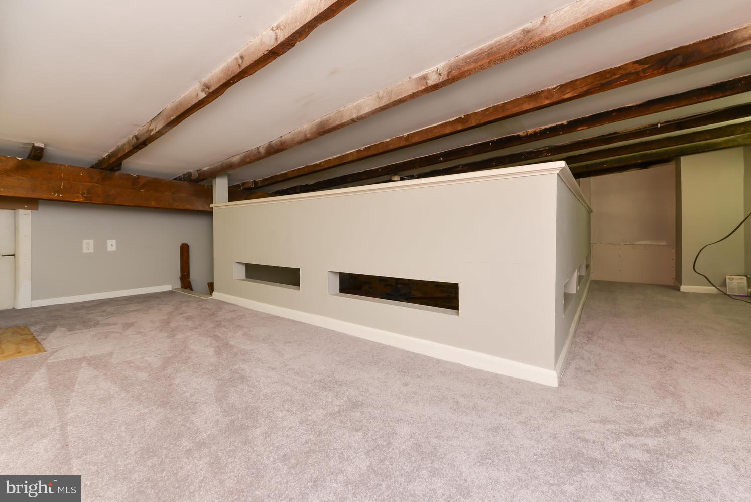 309 4th Street Southeast, Unit 6 Washington, DC 20003 - Photo 22 of 27 Huge loft space for storage/cubby sleeping loft