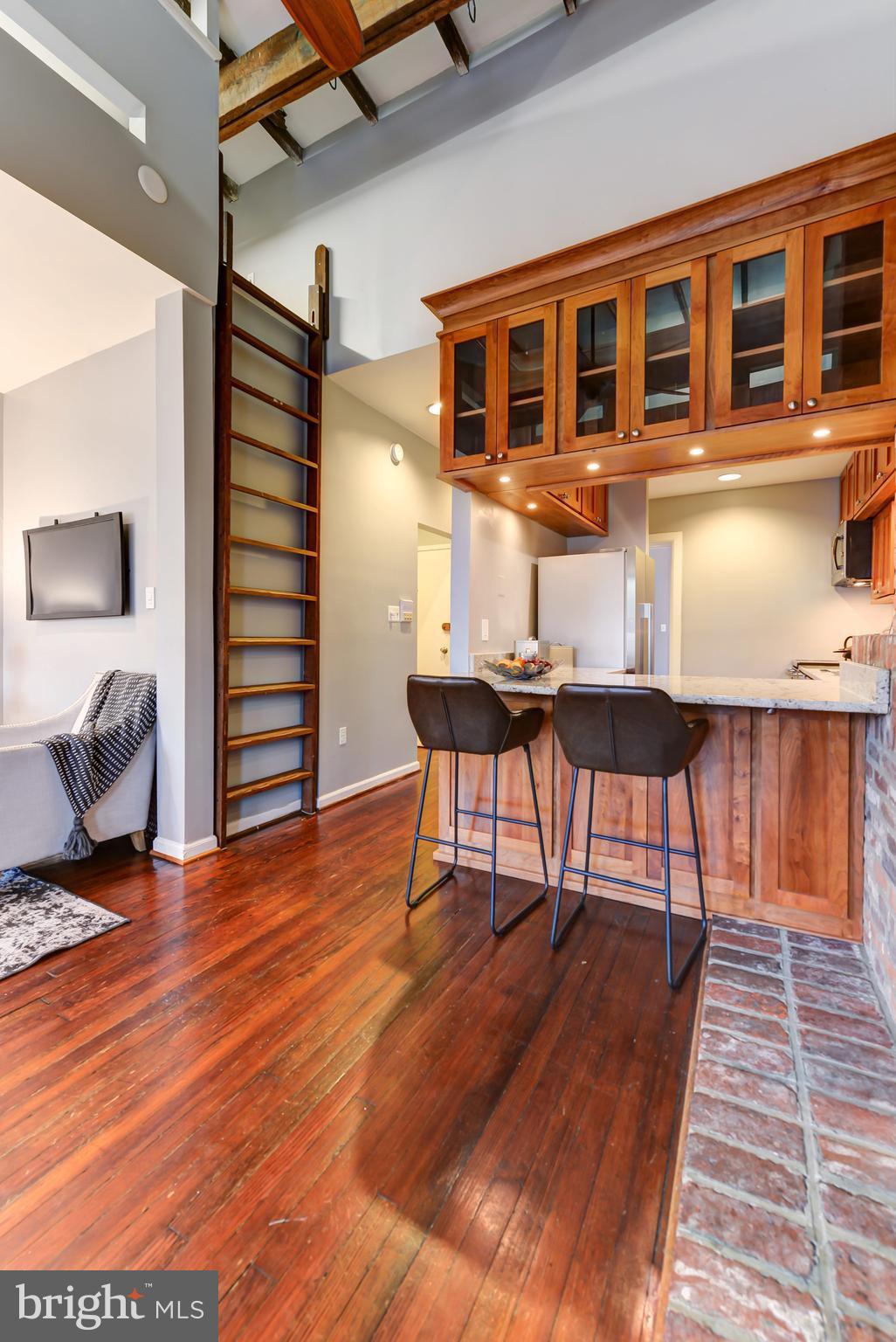 309 4th Street Southeast, Unit 6 Washington, DC 20003 - Photo 4 of 27 Dining Room