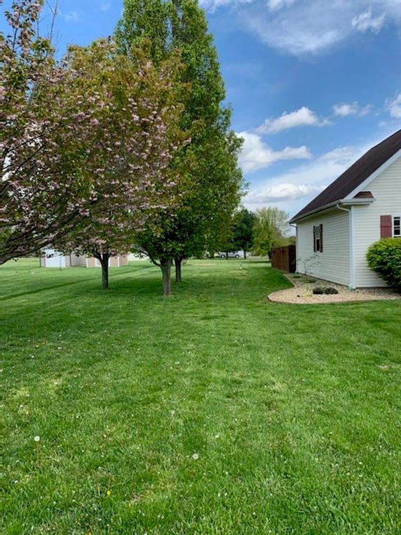 95 Easy Street Mitchell, IN 47446 - Photo 14 of 21