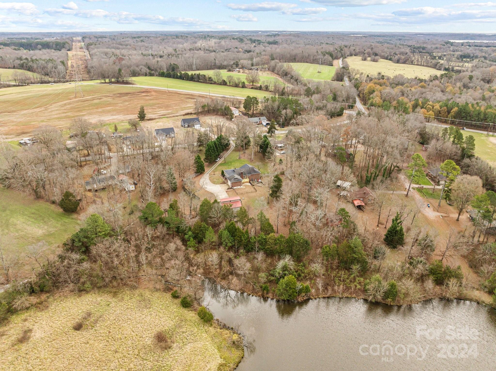 7650 Tuckaseegee Road Kannapolis, NC 28081 - Photo 7 of 47 Gallery Image 7