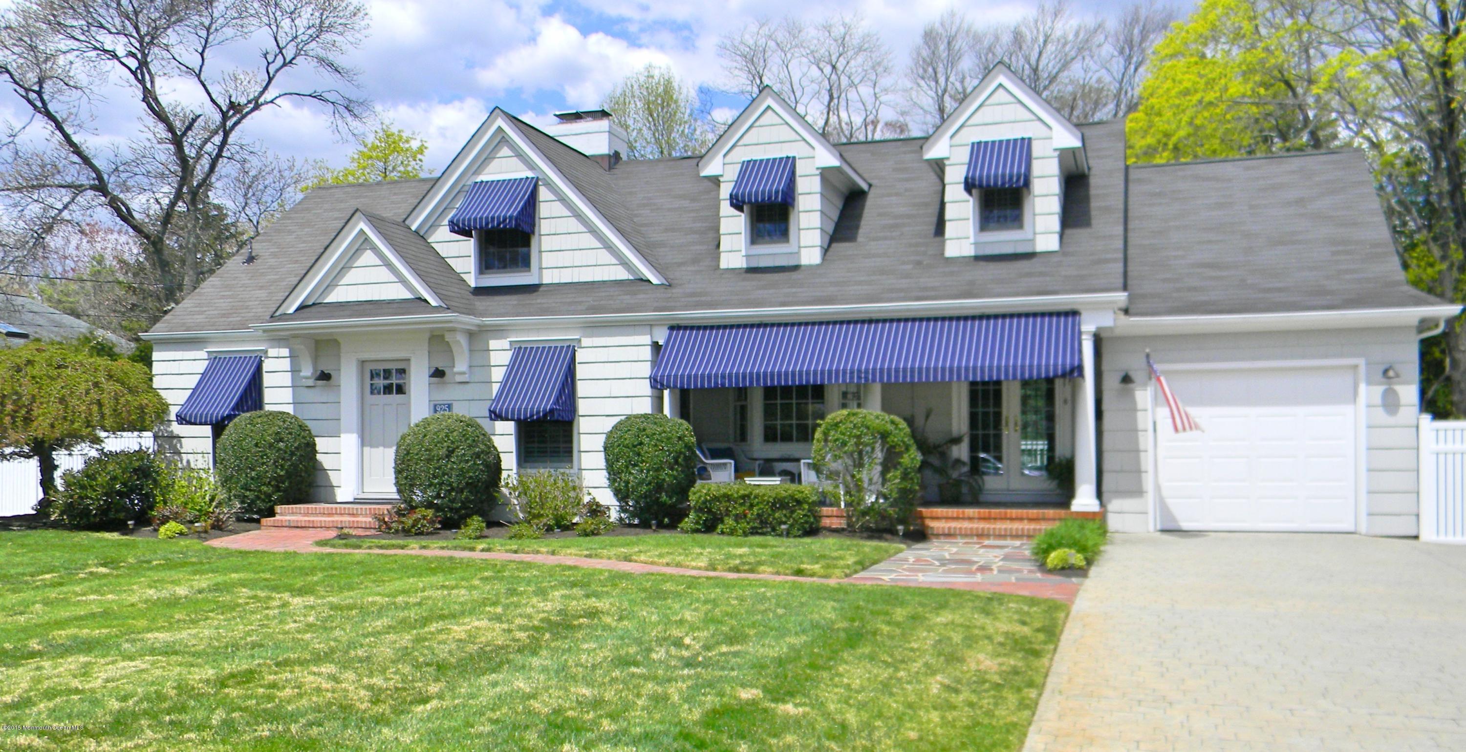 925 Woodview Road Brielle, NJ 08730 - Photo 1 of 27 925 Woodview