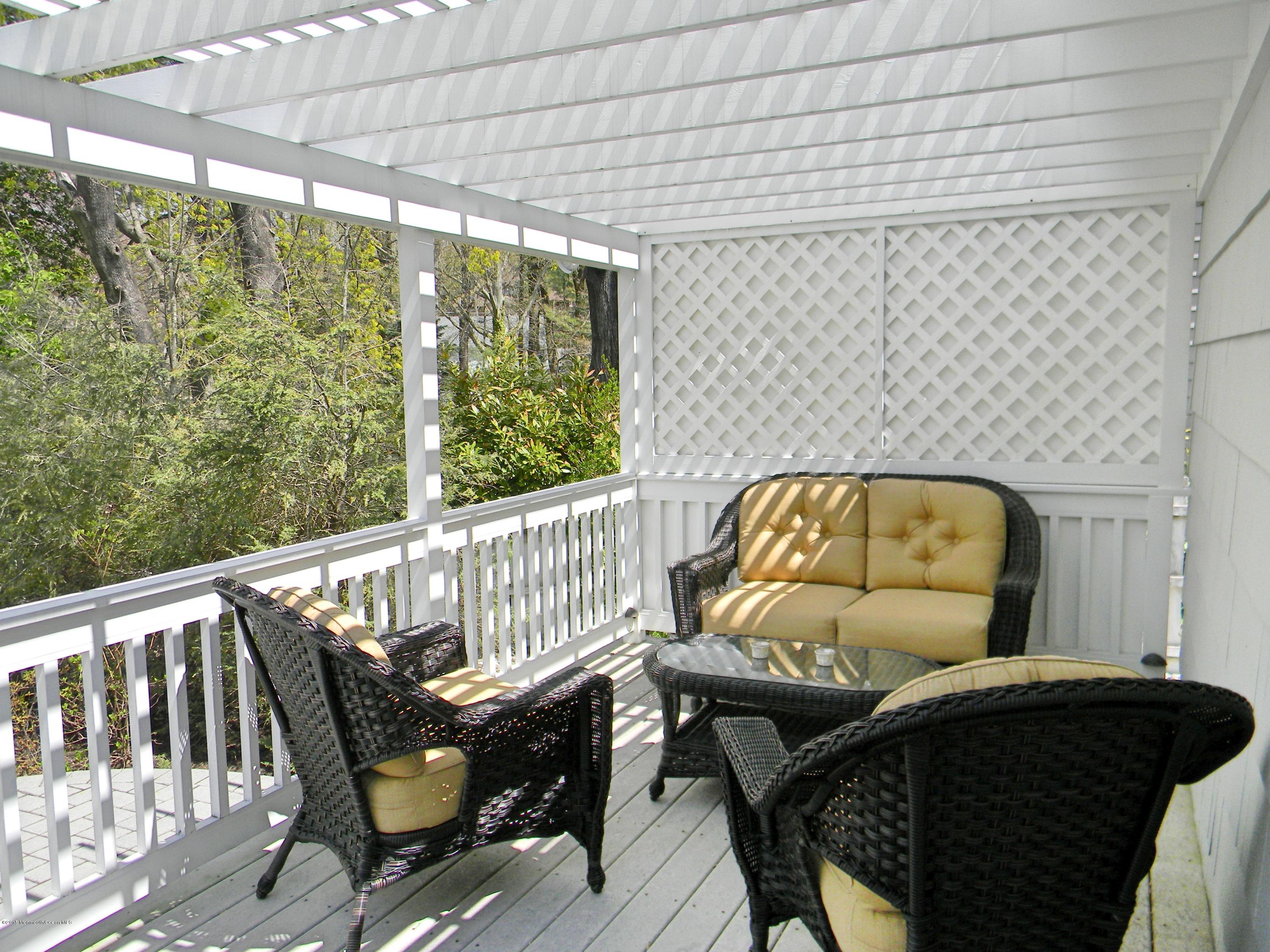 925 Woodview Road Brielle, NJ 08730 - Photo 23 of 27 Deck