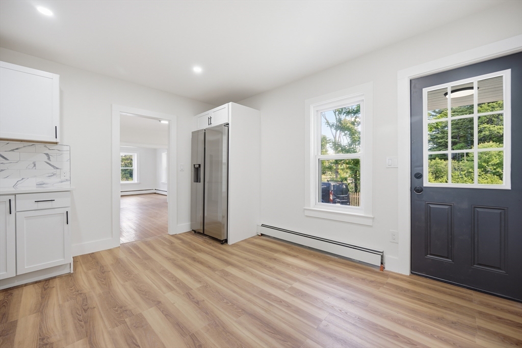 323 Spring Street Winchendon, MA 01475 - Photo 8 of 39
