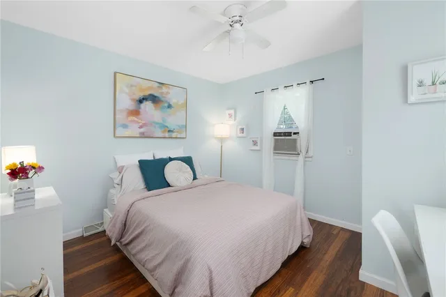 $329,999 | 51 Old Oak Avenue, Cranston, RI 02920