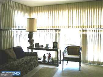 415 Sheffield Road Cherry Hill, NJ 08034 - Photo 4 of 12