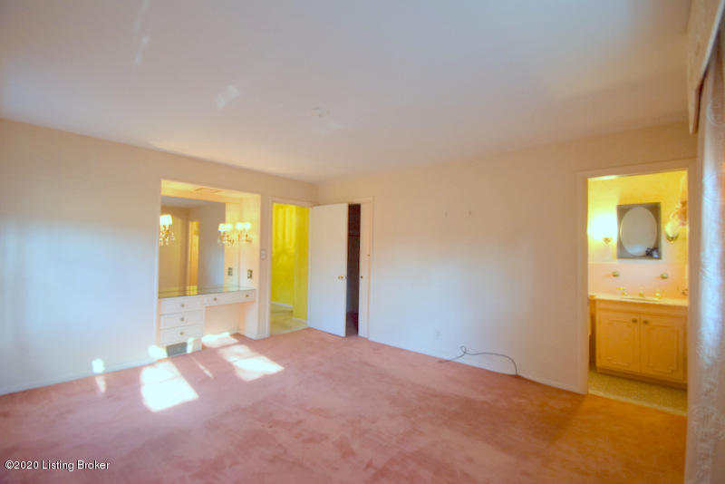 719 Wicklow Road Louisville, KY 40207 - Photo 38 of 46 DSC_0879