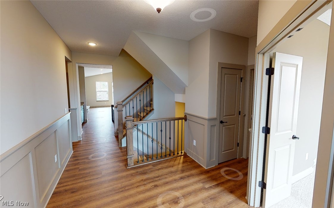 7329 Villa Ridge Chagrin Falls, OH 44023 - Photo 4 of 10 *Photo of a Similar Model