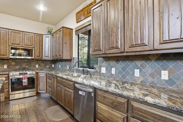 $975,000 | 3098 Hopi Drive, Happy Jack, AZ 86024
