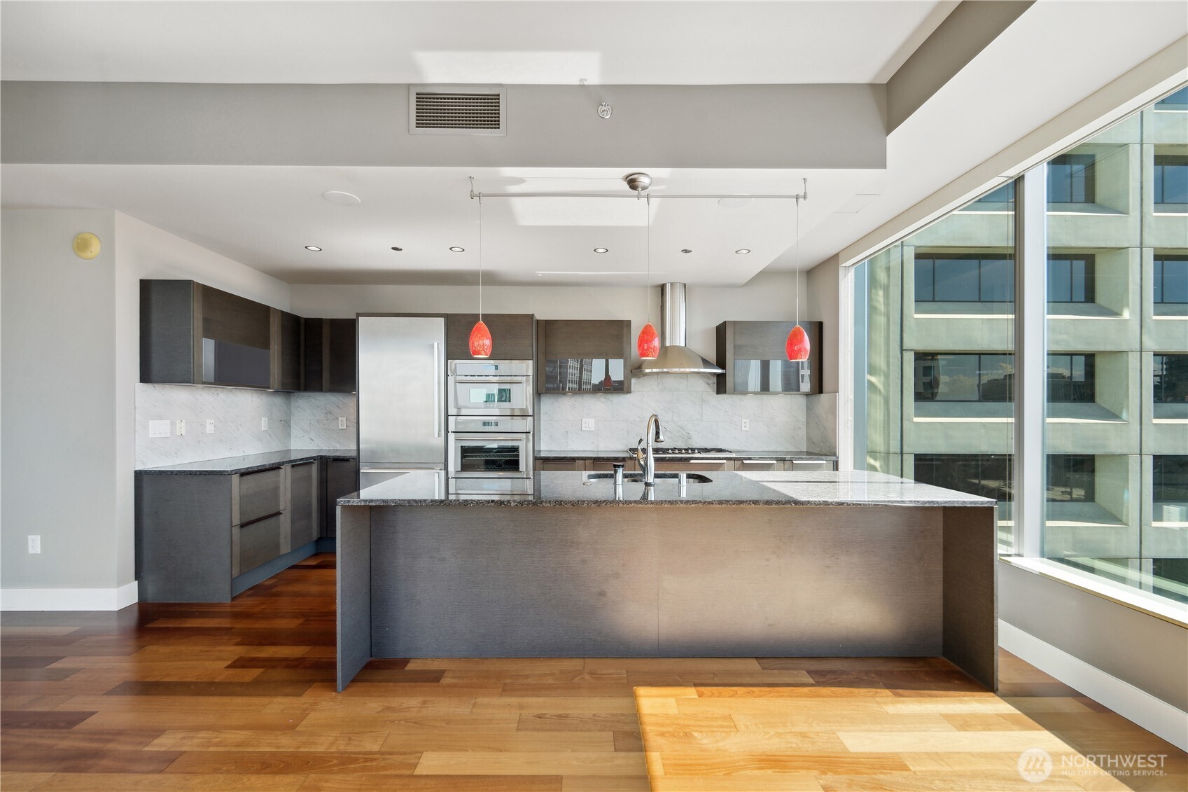 737 Olive Way, Unit 3100 Seattle, WA 98101 - Photo 11 of 33