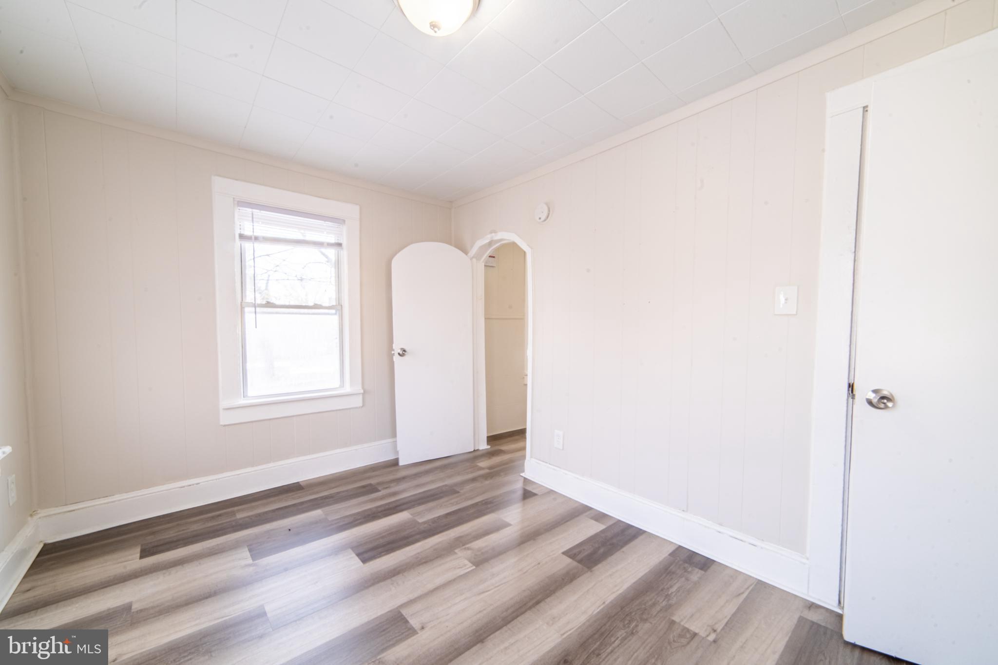 817 East Pear Street Vineland, NJ 08360 - Photo 2 of 9