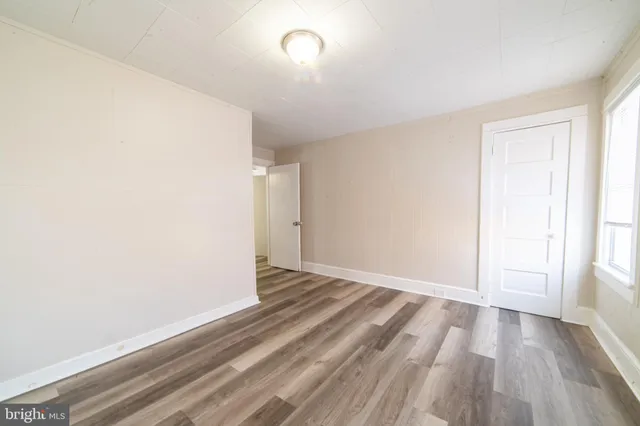 $1,350 | 817 East Pear Street, Vineland, NJ 08360