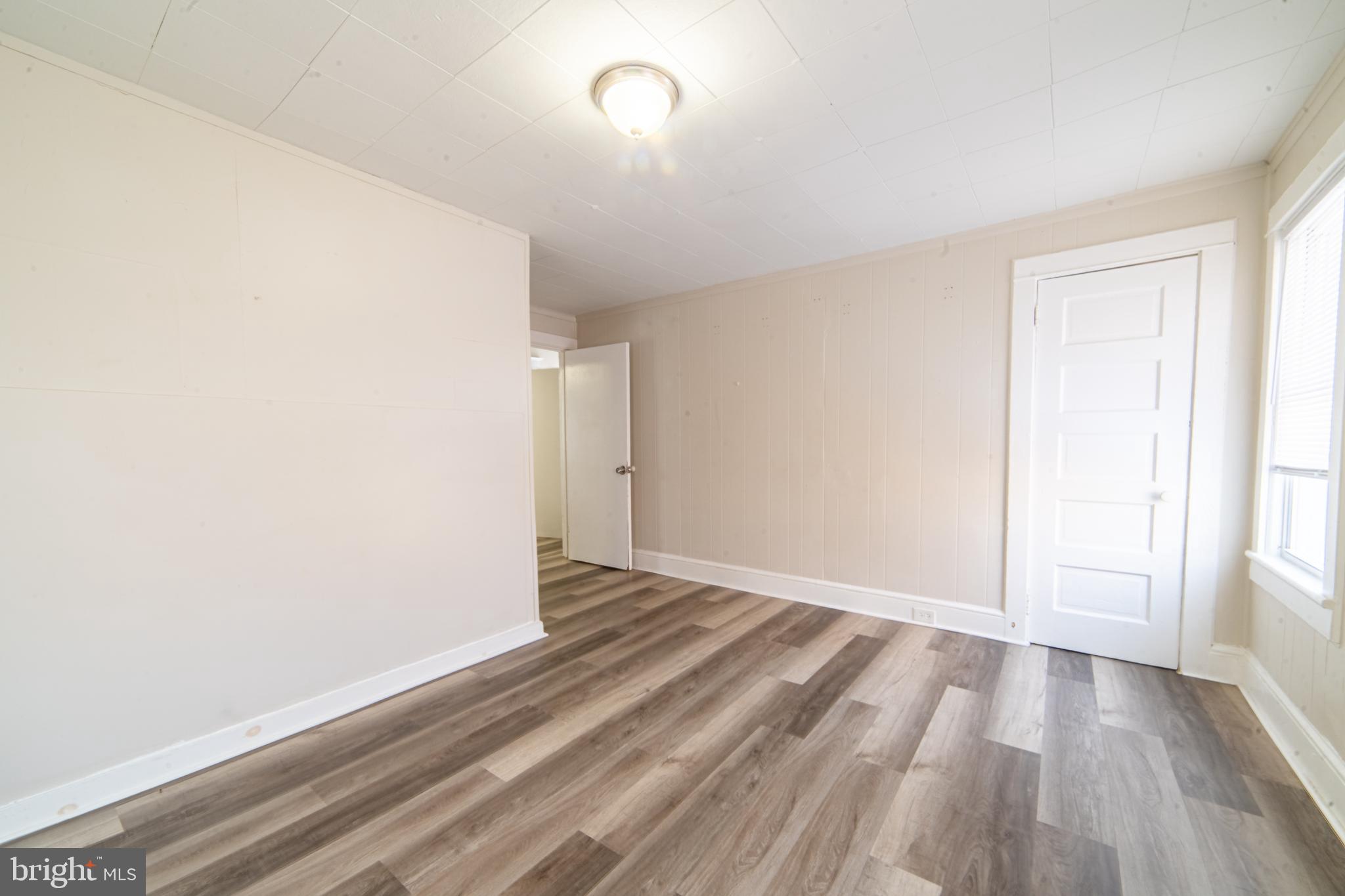 817 East Pear Street Vineland, NJ 08360 - Photo 5 of 9