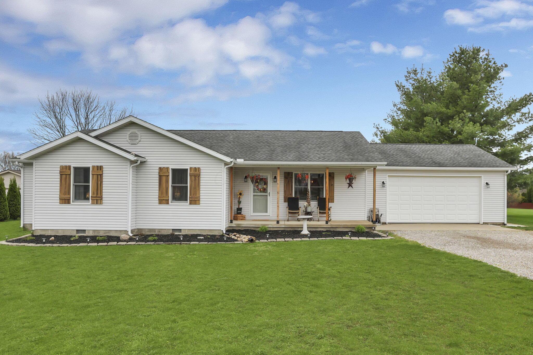 8625 16th Road Southwest Amanda, OH 43102 - Photo 2 of 55 1-web-or-mls-939A4685 - Copy